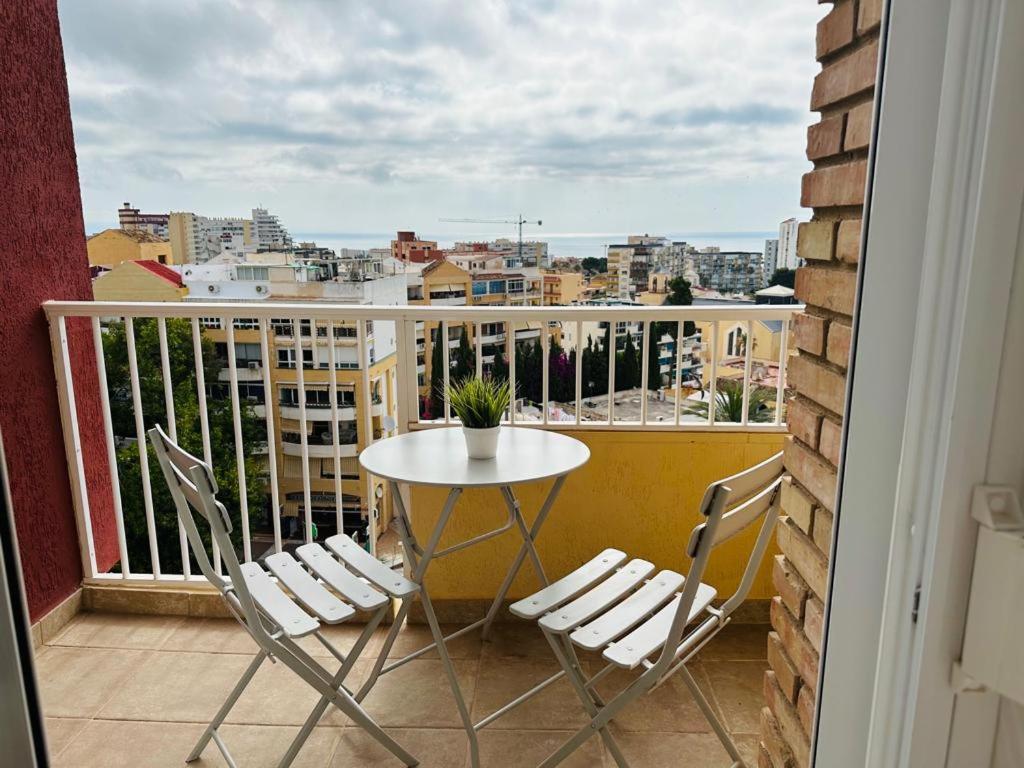 Modern White Studio Benalmadena Exterior photo